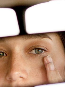 oleos-essenciais-os-Guardi?es-do-Universo-da-Cosmetica-artigo
