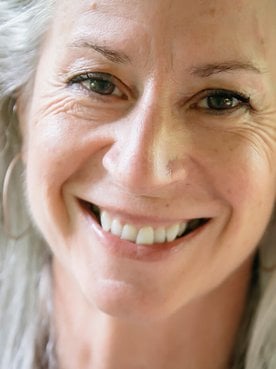 continue-com-uma-pele-flexivel-e-resplandecente-mesmo-com-a-menopausa-hero
