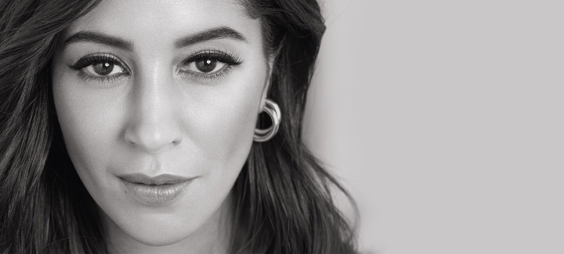 leila-bekhti-volume-million-hero