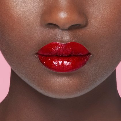 Oap Makeup Brillantsignature 311 Lipstick Closeup Darkskin 01