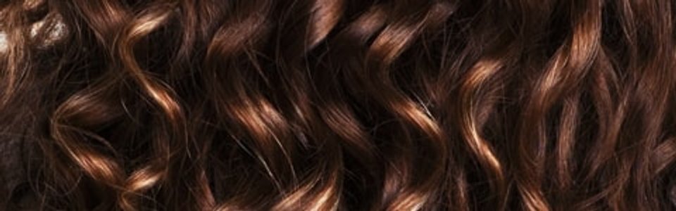 cabelo encaracolado