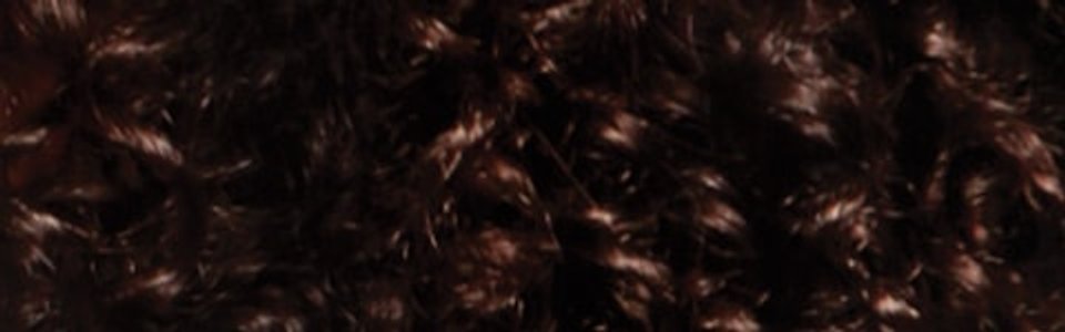 cabelo encrespado