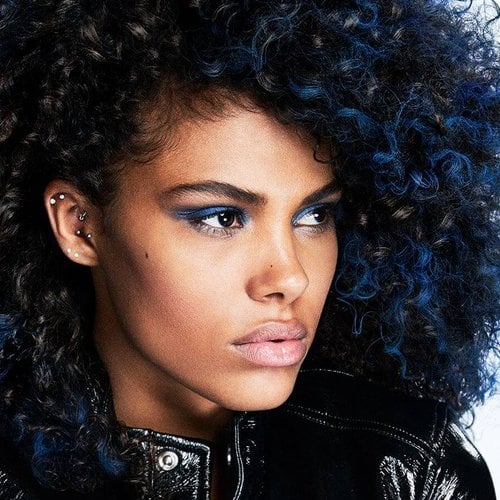 Tina Kunakey Colorista Blue Hero