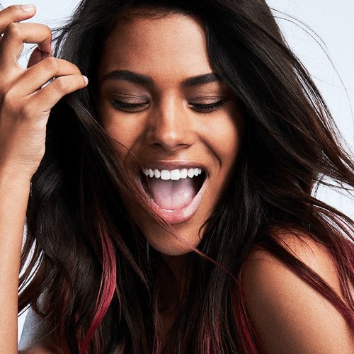 Tina Kunakey Colorista Red Hero